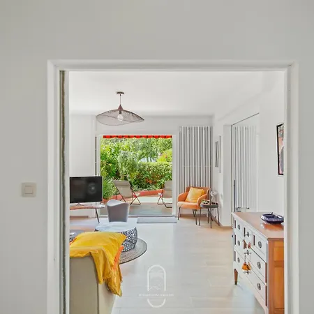 Appartamento Rdj T3 En Bord De Terrasse By Hc Carqueiranne